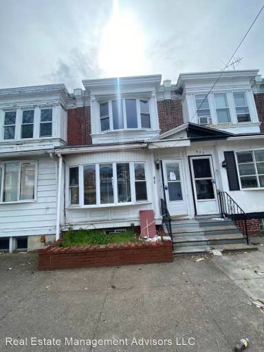 Main picture of 920 Pennell St