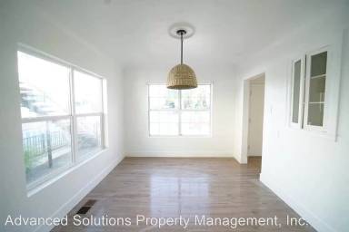 Main picture of 2146 Placer St