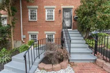 Main picture of 23 Fort Ave