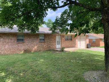 Main picture of 1817 S Beth Dr