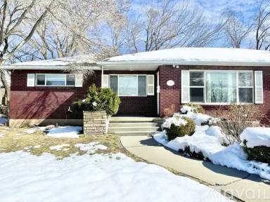 Main picture of 2367 S Country Club Cir