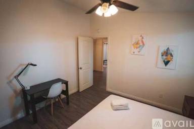 Main picture of 116 E Wakefield Ave