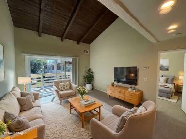 Main picture of Alosta Place Apartments