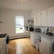 Main picture of 87-89 First St