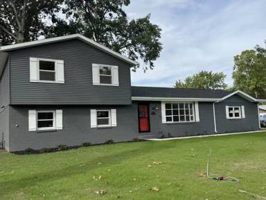 Main picture of 5800 Ponderosa Dr