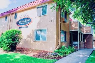 Main picture of 125 N Meldrum St
