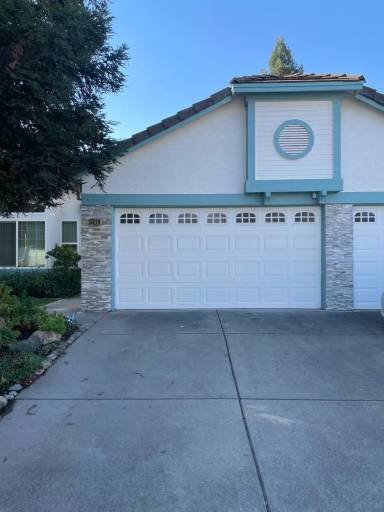 Main picture of 5210 Heather Pine Ct