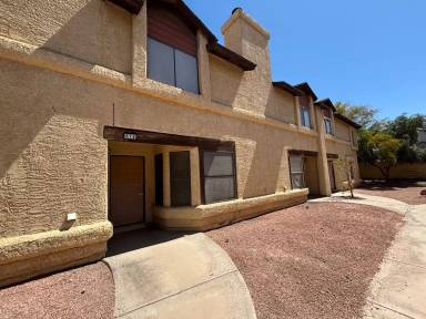 Main picture of 574 Kristin Ln