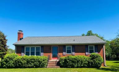 Main picture of 5484 Pole Green Rd