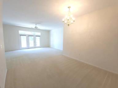 Main picture of 5002 Kames Sq