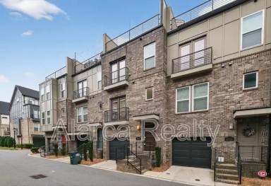 Main picture of 2727 Grand Union Way