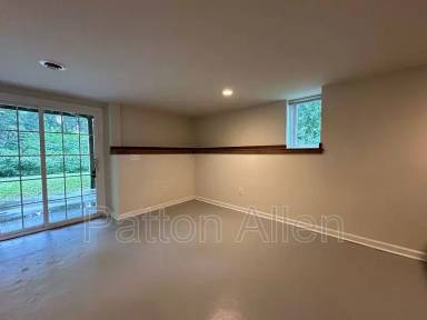 Main picture of 64 Mildred Ave