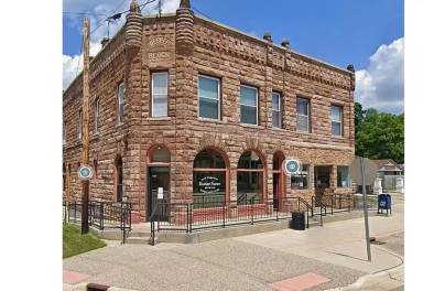 Main picture of 304 E Bridge St