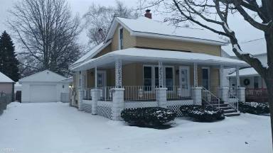 Main picture of 203 Raymond St