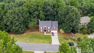 Main picture of 650 Cedar Creek Dr