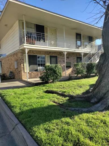Main picture of 111 Hann St