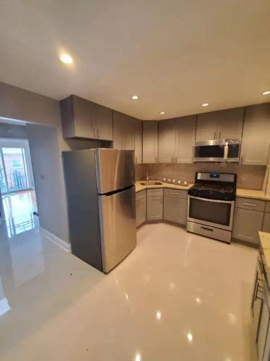 Main picture of 3048 69th St