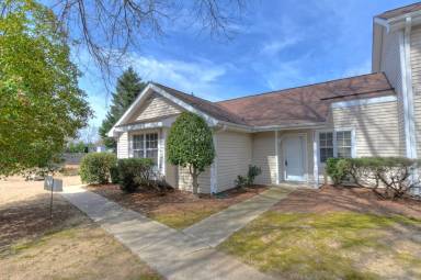 Main picture of 7832 Davinci Ln