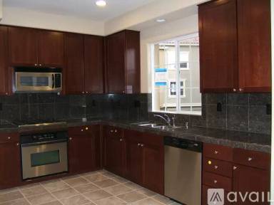 Main picture of 811 Batista Dr