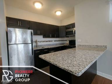 Main picture of 3631 W Dickens Ave