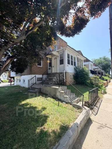 Main picture of 601 Littlecroft Rd