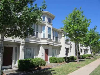 Main picture of Wellington Court Condos
