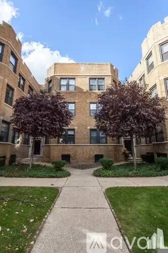 Main picture of 622 W Stratford Pl