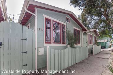 Main picture of 447 Grand Blvd