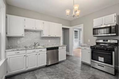 Main picture of 36 Bellevue St