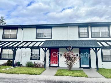 Main picture of 5681 Charleston St