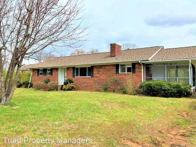 Main picture of 505 S Bunker Hill Rd