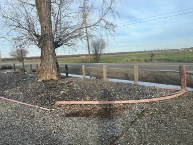 Main picture of 7027 Lewis Rd