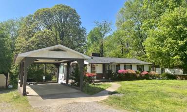Main picture of 534 Speedway Rd