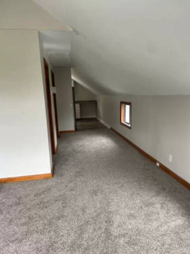 Main picture of 74 Flohr Ave