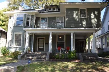 Main picture of 1278 Vinton Ave