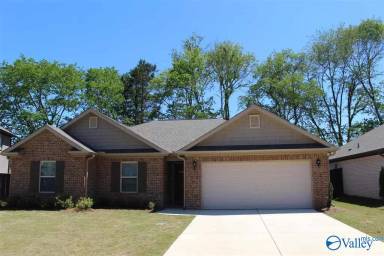 Main picture of 208 Hydra Cir
