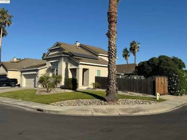 Main picture of 4507 Cove Ln