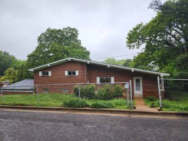 Main picture of 2901 15th Ave