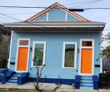 Main picture of 1416 Arts St