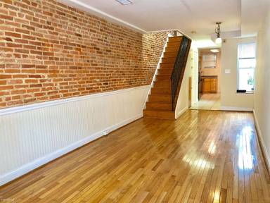 Main picture of 712 S Rose St