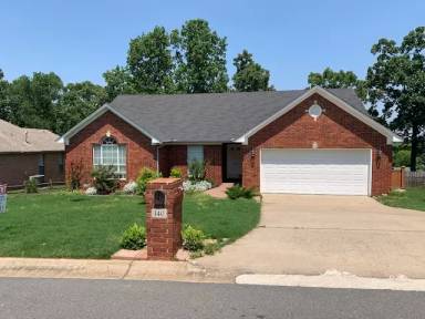 Main picture of 140 Miramar Dr