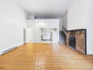 Main picture of 904 Spruce St