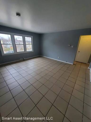Main picture of 7909 W Villard Ave