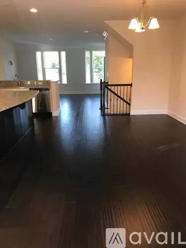 Main picture of 5673 Freewill Ln