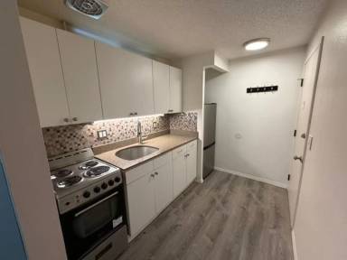Main picture of 3809 S Water Ave