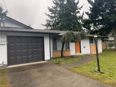 Main picture of 17014 19th Ave E