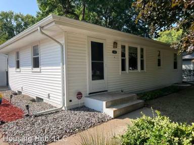 Main picture of 8476 Goodview Ave S