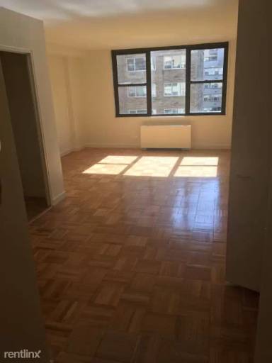 Main picture of 333 E 49th St Apartments