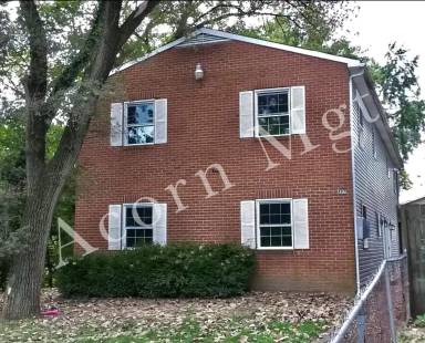 Main picture of 497 E Oakland Ave