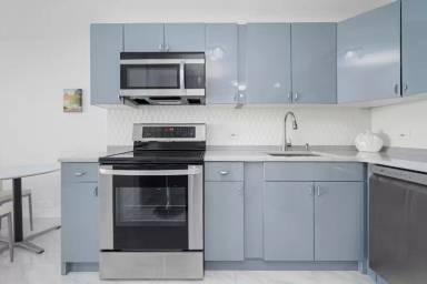 Main picture of The Chicago 77